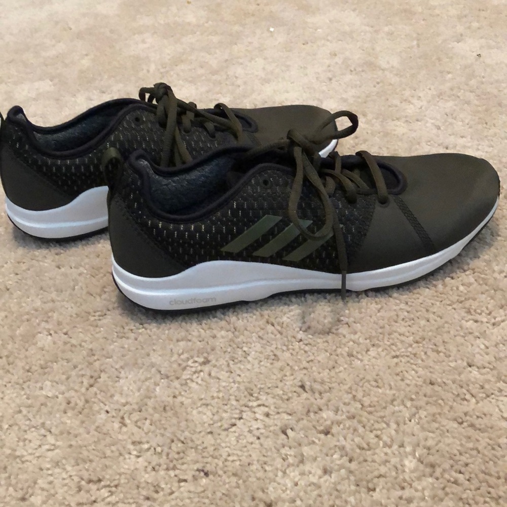 Adidas sneakers (with cloudfoam)